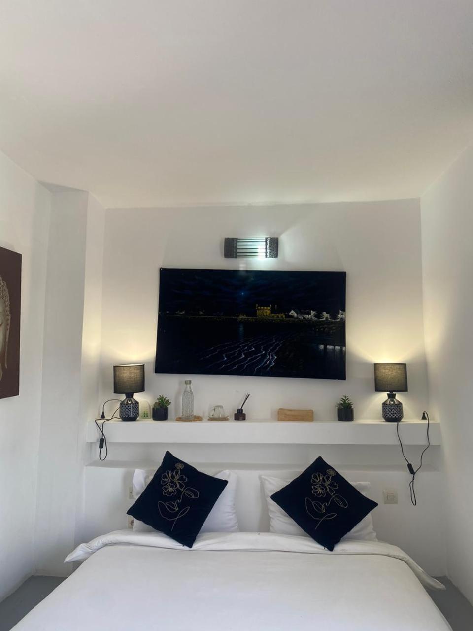 Tweets Hotel 에사우이라 외부 사진