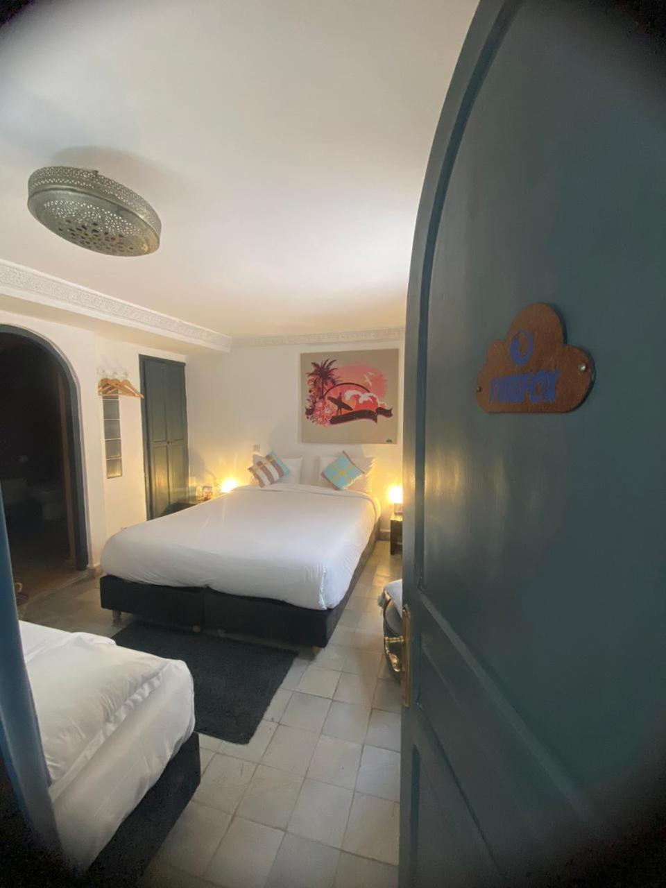 Tweets Hotel 에사우이라 외부 사진